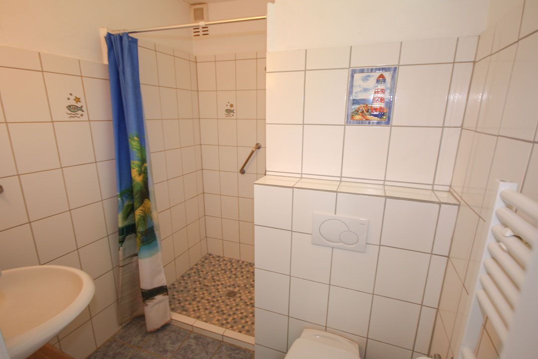 Wohnung 2, Badezimmer