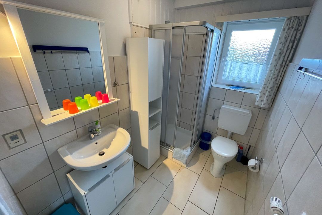 Wohnung 5, Duschbad